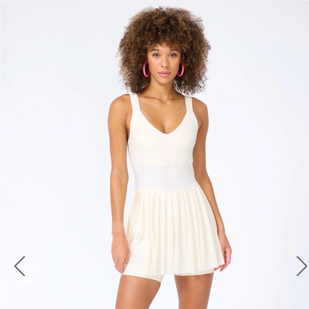 NWT TEREZ ACTION TENNIS DRESS IN SUGAR SWIZZLE